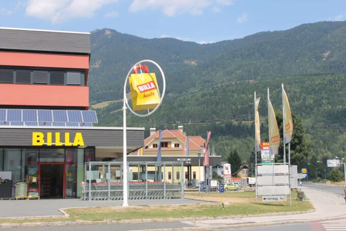 Faciliteiten: Supermarkt Billa